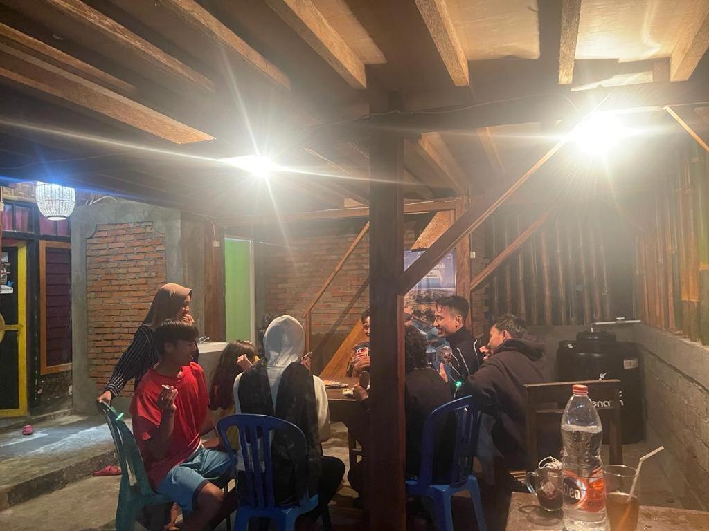 Jaya Homestay Tetebatu Exteriér fotografie